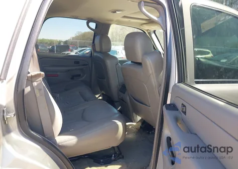 2004 Chevrolet Tahoe Ls z USA, uszkodzony, nr VIN 1GNEC13Z54J225101